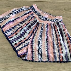 Ella Moss | Shorts